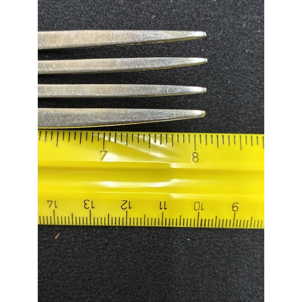 Reed & Barton COLBY Dinner Forks Set of 2 18/10 Stainless China 8-1/8" Timeless - Picture 8 of 11
